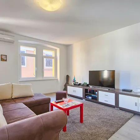 아파트 Spagnolo 풀라